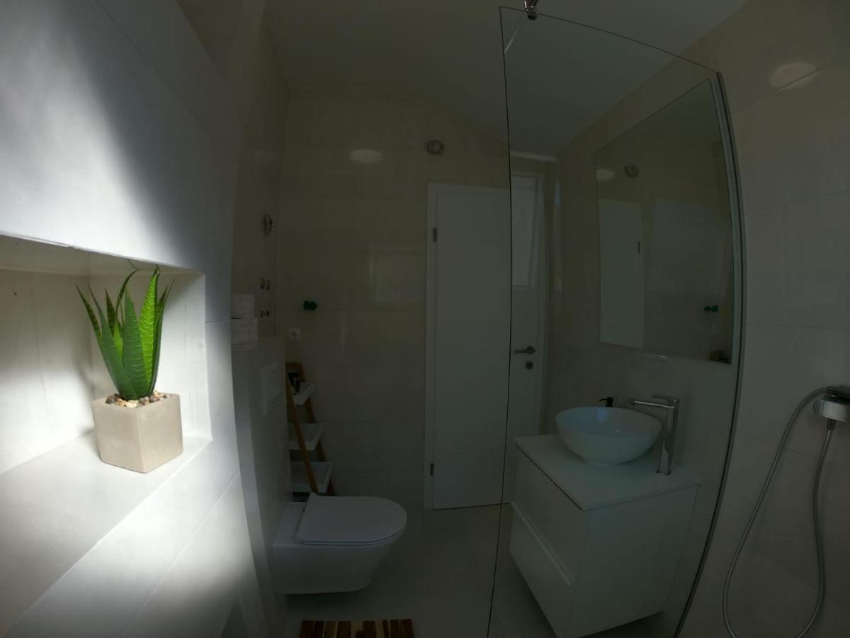 Sun-Drenched Apartment "The View" Zadar Exteriör bild